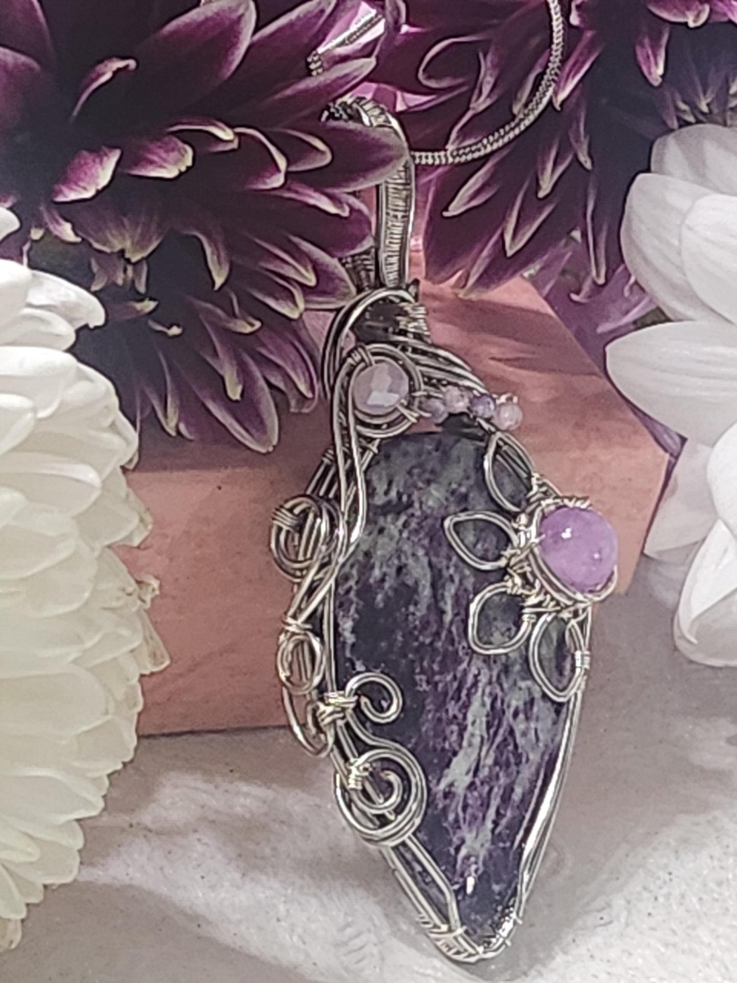 Kammererite Pendant