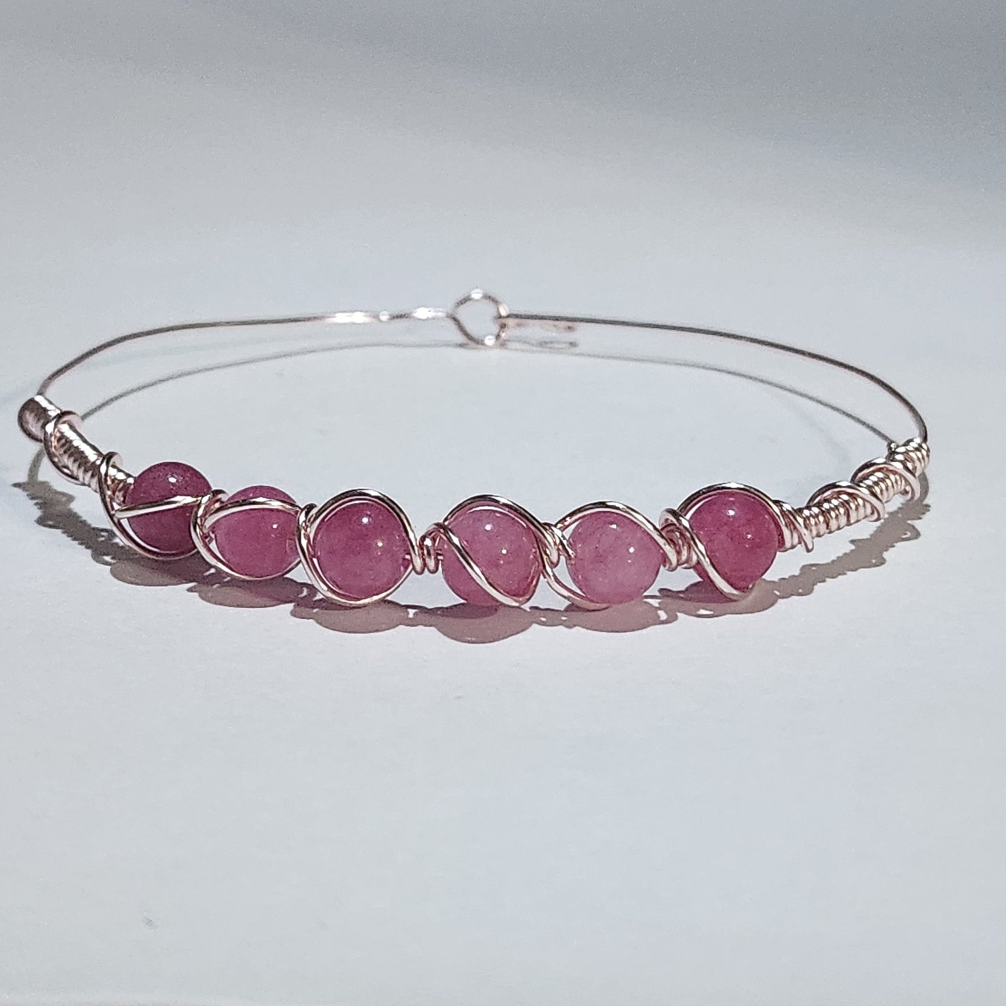 Dainty wire bracelet